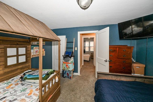 7007 W Beloit ROAD, West Allis, WI 53219