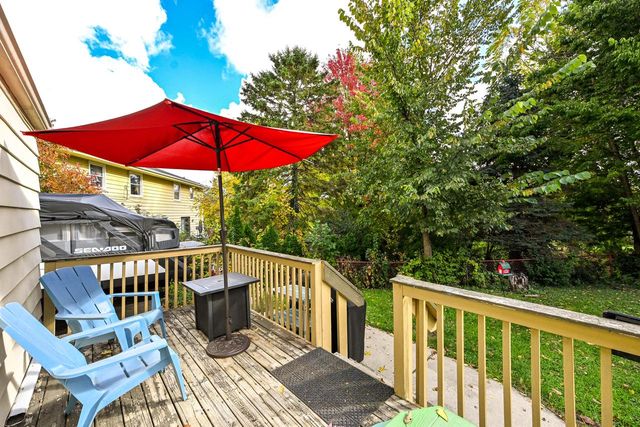 7007 W Beloit ROAD, West Allis, WI 53219