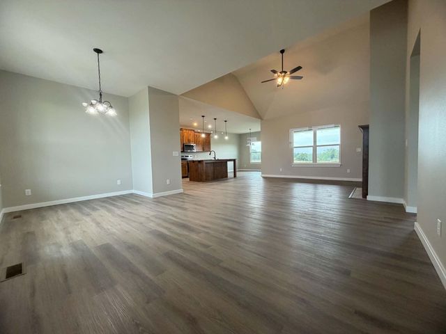 1150 Napper Road, Billings, MO 65610