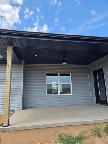 1150 Napper Road, Billings, MO 65610