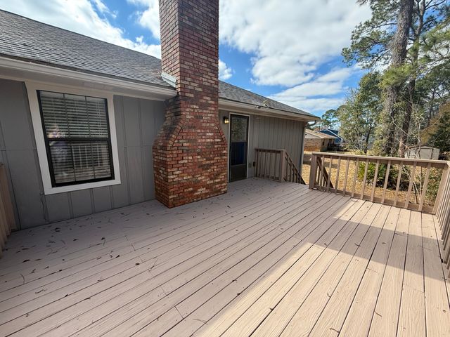 208 Elliott Road, Mary Esther, FL 32569