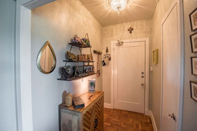 2306 Park Place Avenue 12B, Fort Worth, TX 76110