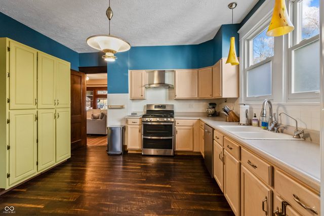 1605 Leonard Street, Indianapolis, IN 46203