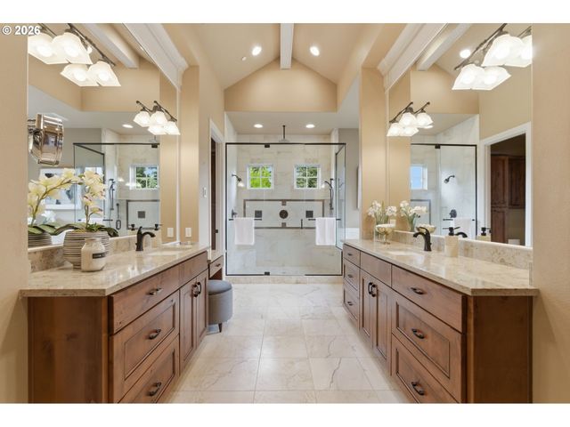 19420 S ELMA St, West Linn, OR 97068