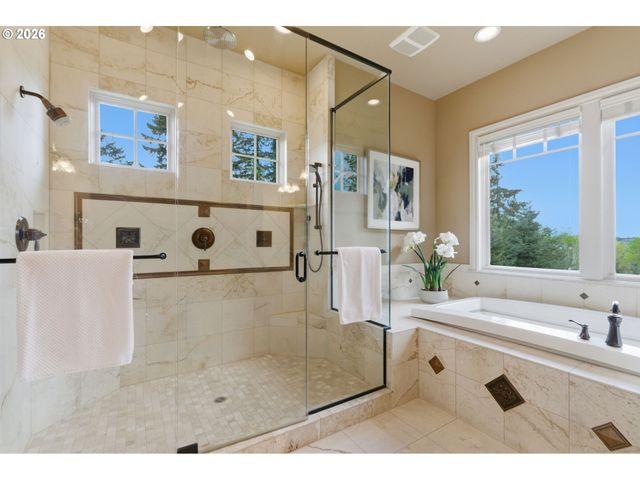 19420 S ELMA St, West Linn, OR 97068