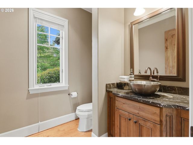 19420 S ELMA St, West Linn, OR 97068