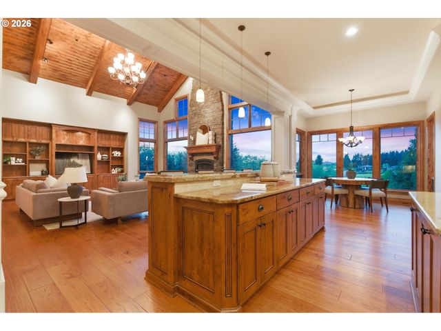 19420 S ELMA St, West Linn, OR 97068