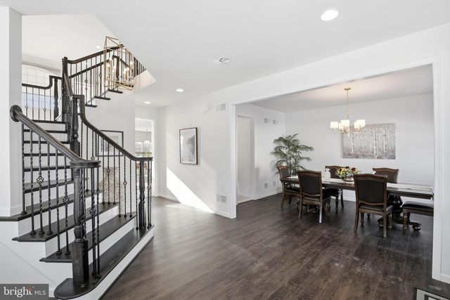 454 E DELP RD, Lancaster, PA 17601