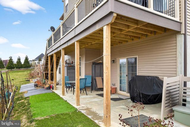 454 E DELP RD, Lancaster, PA 17601