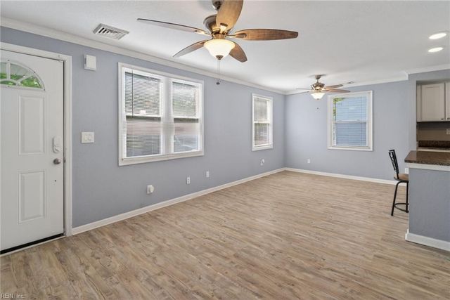 119 Rosewood Drive, Hampton, VA 23669