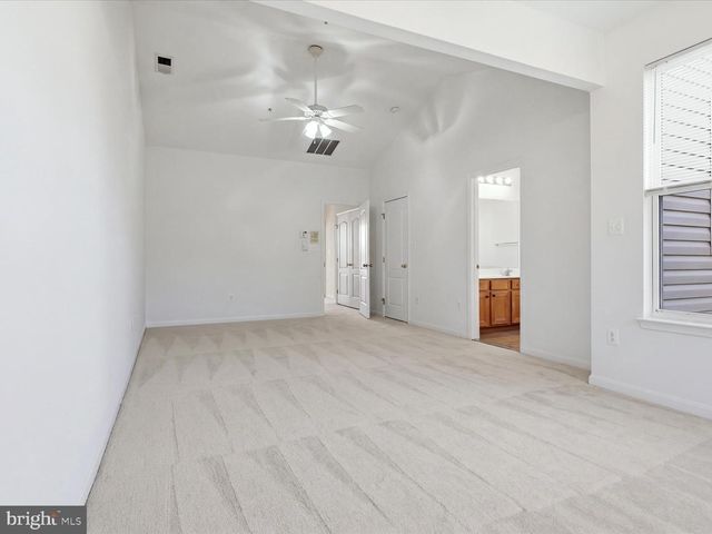 5602 HARTFIELD AVE, Suitland, MD 20746