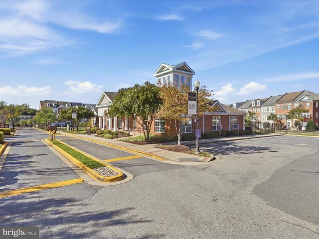 5602 HARTFIELD AVE, Suitland, MD 20746