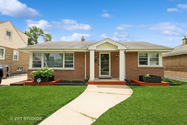 5813 Superior Street, Berkeley, IL 60163
