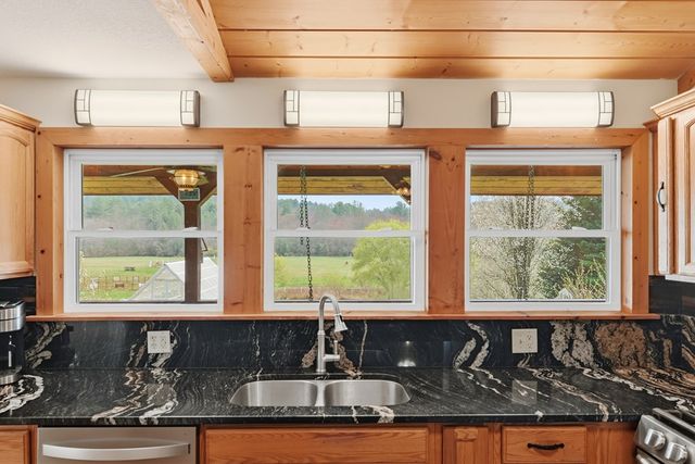 288 Happy Valley Drive, Blairsville, GA 30512