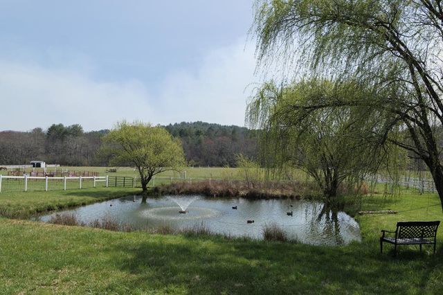 288 Happy Valley Drive, Blairsville, GA 30512