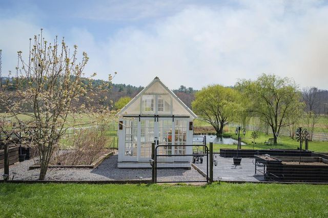 288 Happy Valley Drive, Blairsville, GA 30512