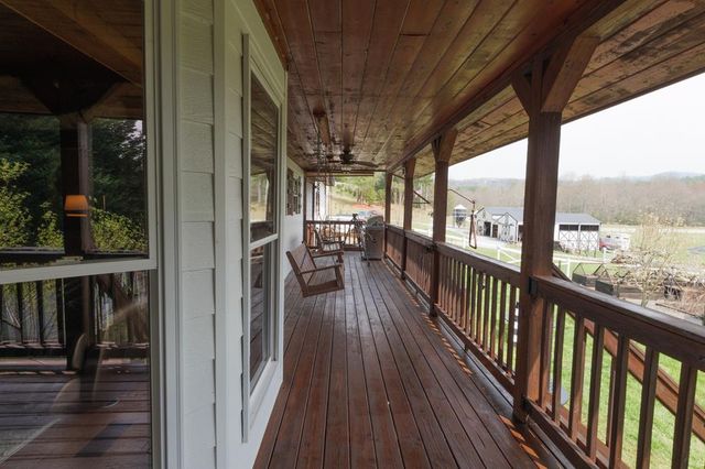 288 Happy Valley Drive, Blairsville, GA 30512