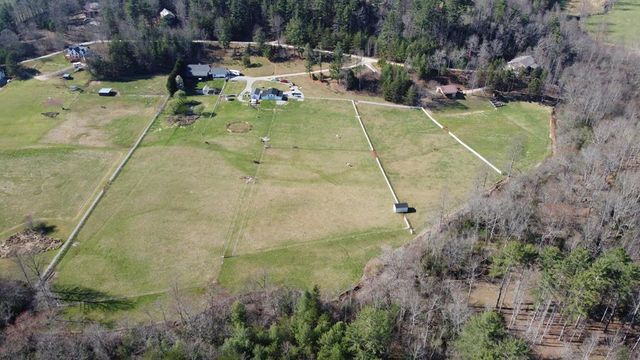 288 Happy Valley Drive, Blairsville, GA 30512
