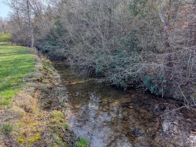 288 Happy Valley Drive, Blairsville, GA 30512