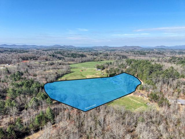 288 Happy Valley Drive, Blairsville, GA 30512