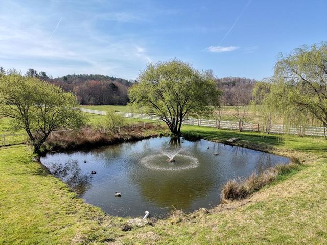 288 Happy Valley Drive, Blairsville, GA 30512