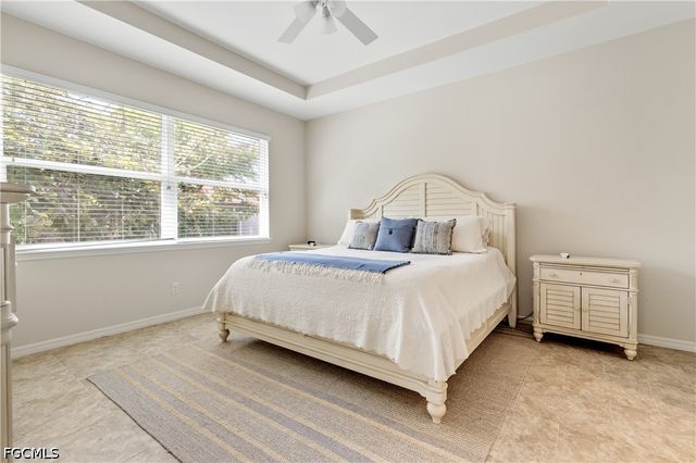 2935 Sunset Pointe CIR, Cape Coral, FL 33914