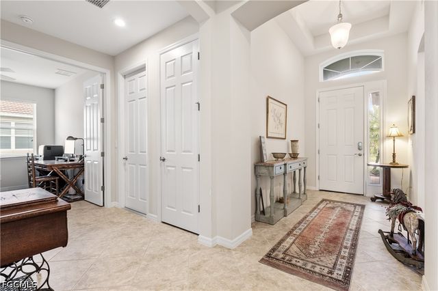 2935 Sunset Pointe CIR, Cape Coral, FL 33914