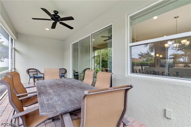 2935 Sunset Pointe CIR, Cape Coral, FL 33914