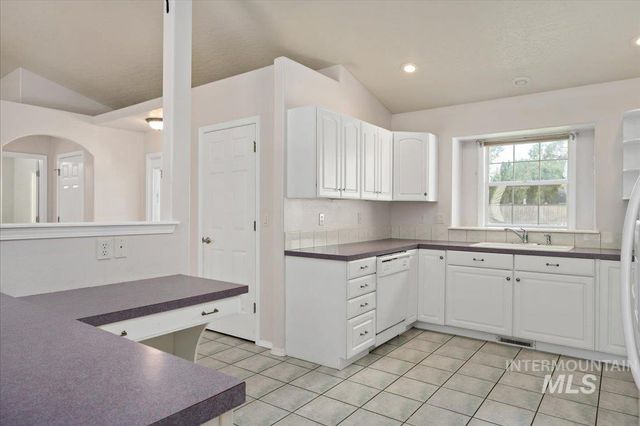 2687 E Alpomado St, Eagle, ID 83616