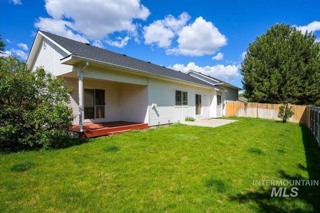2687 E Alpomado St, Eagle, ID 83616