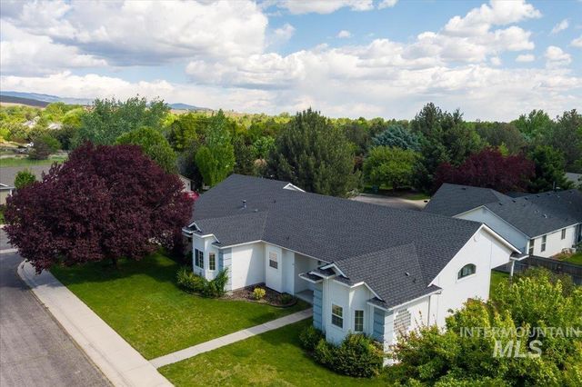 2687 E Alpomado St, Eagle, ID 83616