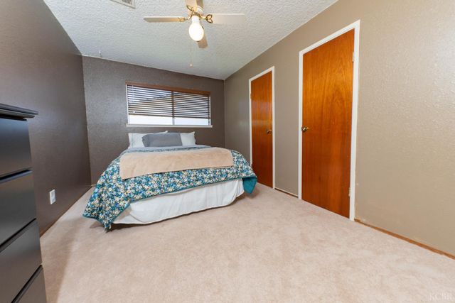 876 Daphne Lane, Lemoore, CA 93245