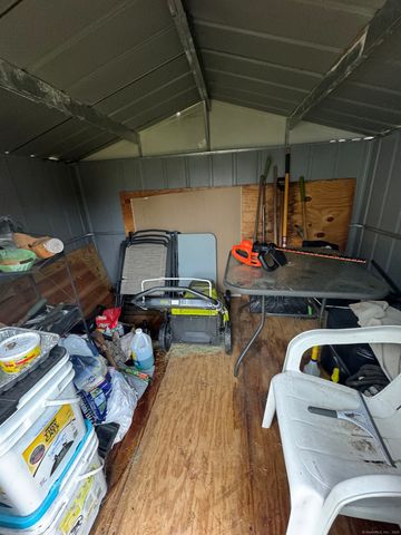 11 Cherokee Road, East Hartford, CT 06118