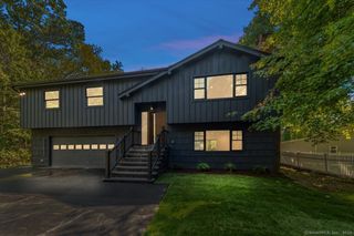 115 Mayfair Road, Fairfield, CT 06824