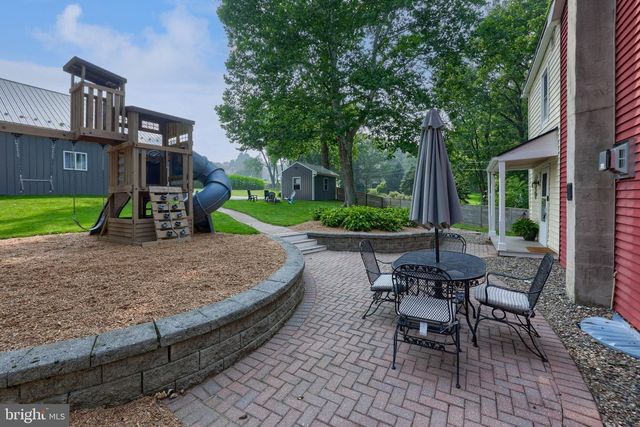 1150 CLAY RD, Lititz, PA 17543