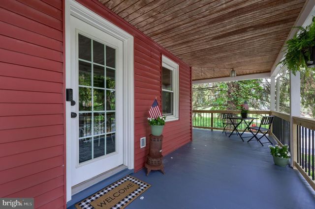 1150 CLAY RD, Lititz, PA 17543