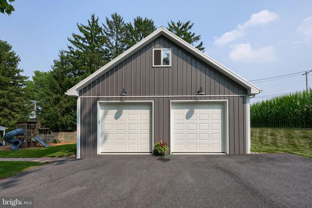 1150 CLAY RD, Lititz, PA 17543