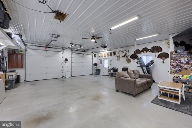 1150 CLAY RD, Lititz, PA 17543