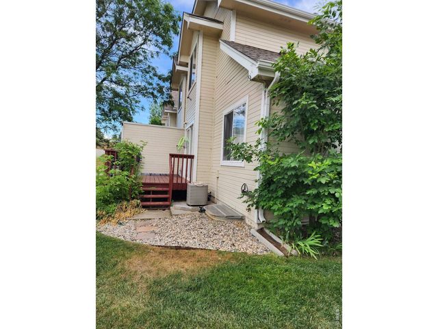 661 Moose Ct, Loveland, CO 80537