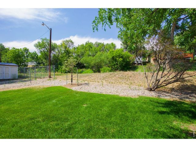 661 Moose Ct, Loveland, CO 80537