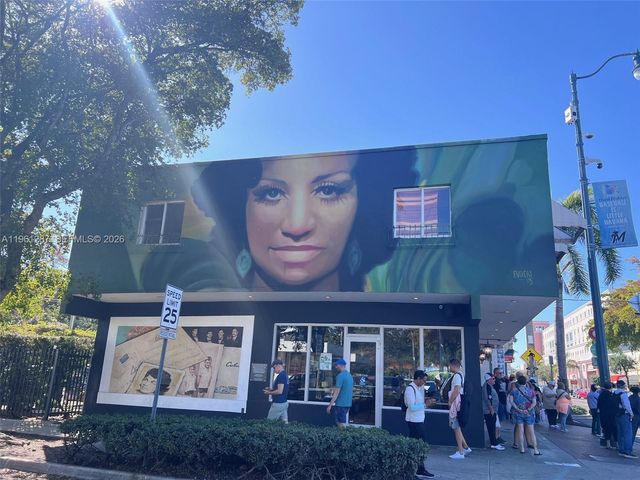 1305 SW 8th St, Miami, FL 33135