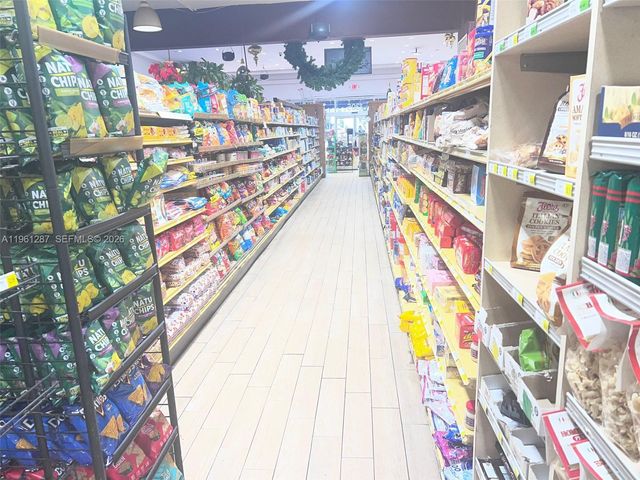 1305 SW 8th St, Miami, FL 33135