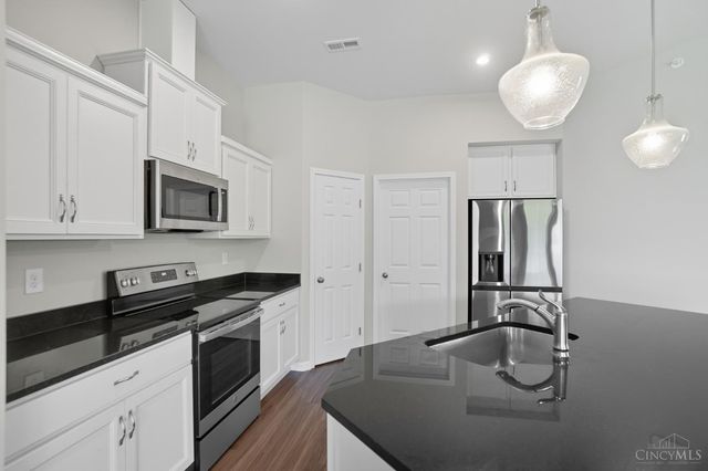 5870 Parkview Lane, Miami Twp, OH 45150