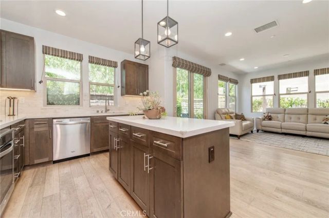 69 Clover, Lake Forest, CA 92630