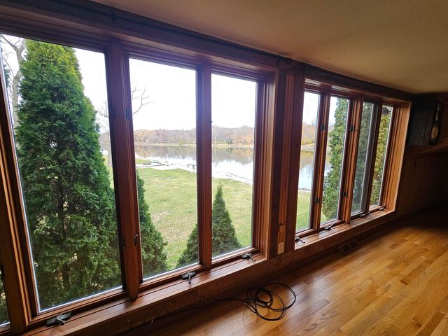 6N263 River Drive, St. Charles, IL 60174