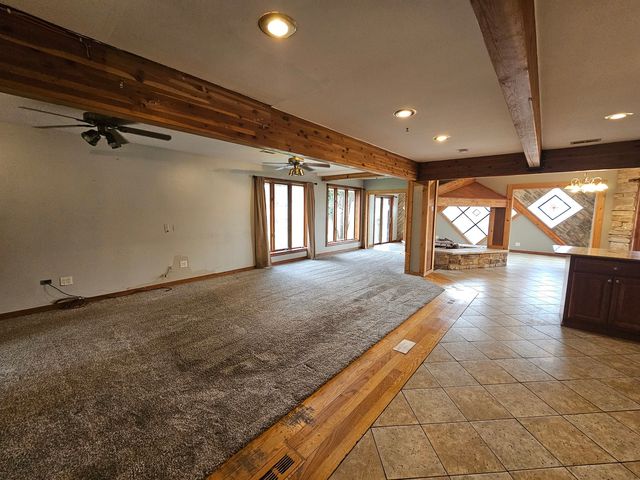 6N263 River Drive, St. Charles, IL 60174