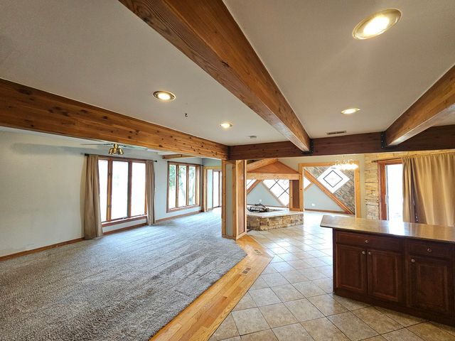 6N263 River Drive, St. Charles, IL 60174