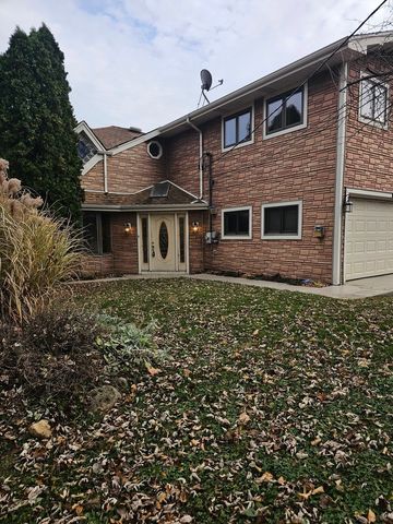 6N263 River Drive, St. Charles, IL 60174