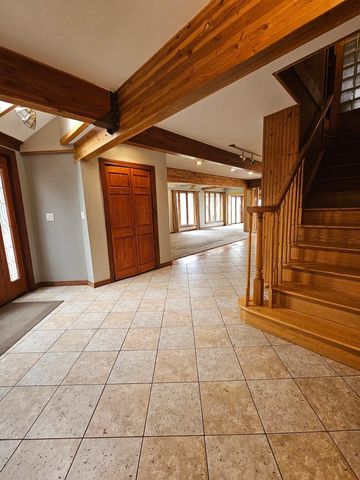 6N263 River Drive, St. Charles, IL 60174