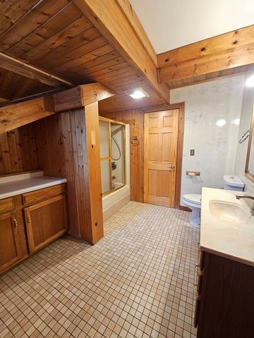 6N263 River Drive, St. Charles, IL 60174